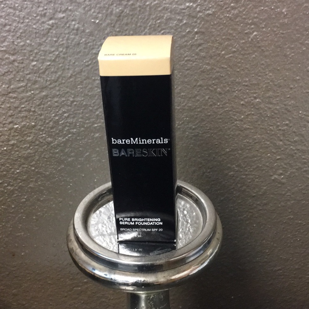 Bare Minerals Foundation - Bare Cream